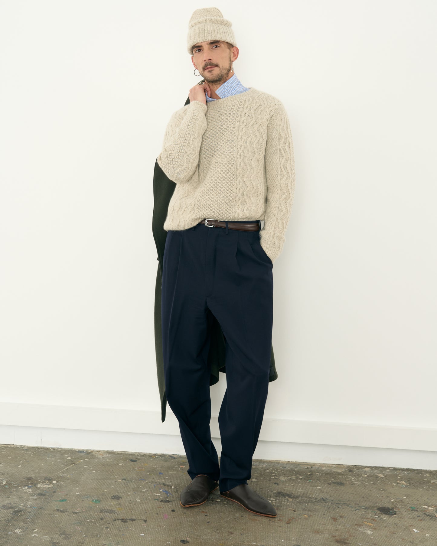 HANDKNIT 01_MIST WHITE