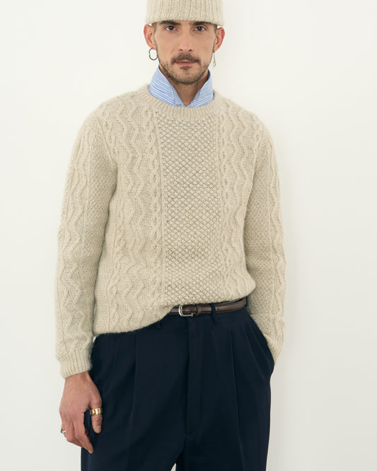 HANDKNIT 01_MIST WHITE