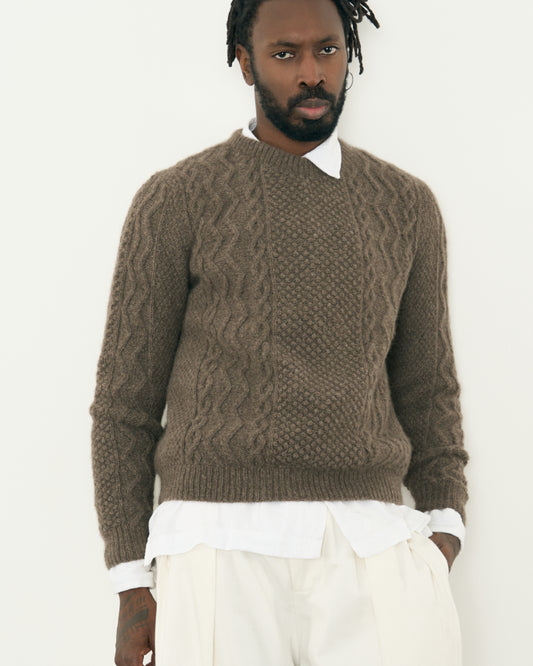 HANDKNIT 01_EARTH GREY